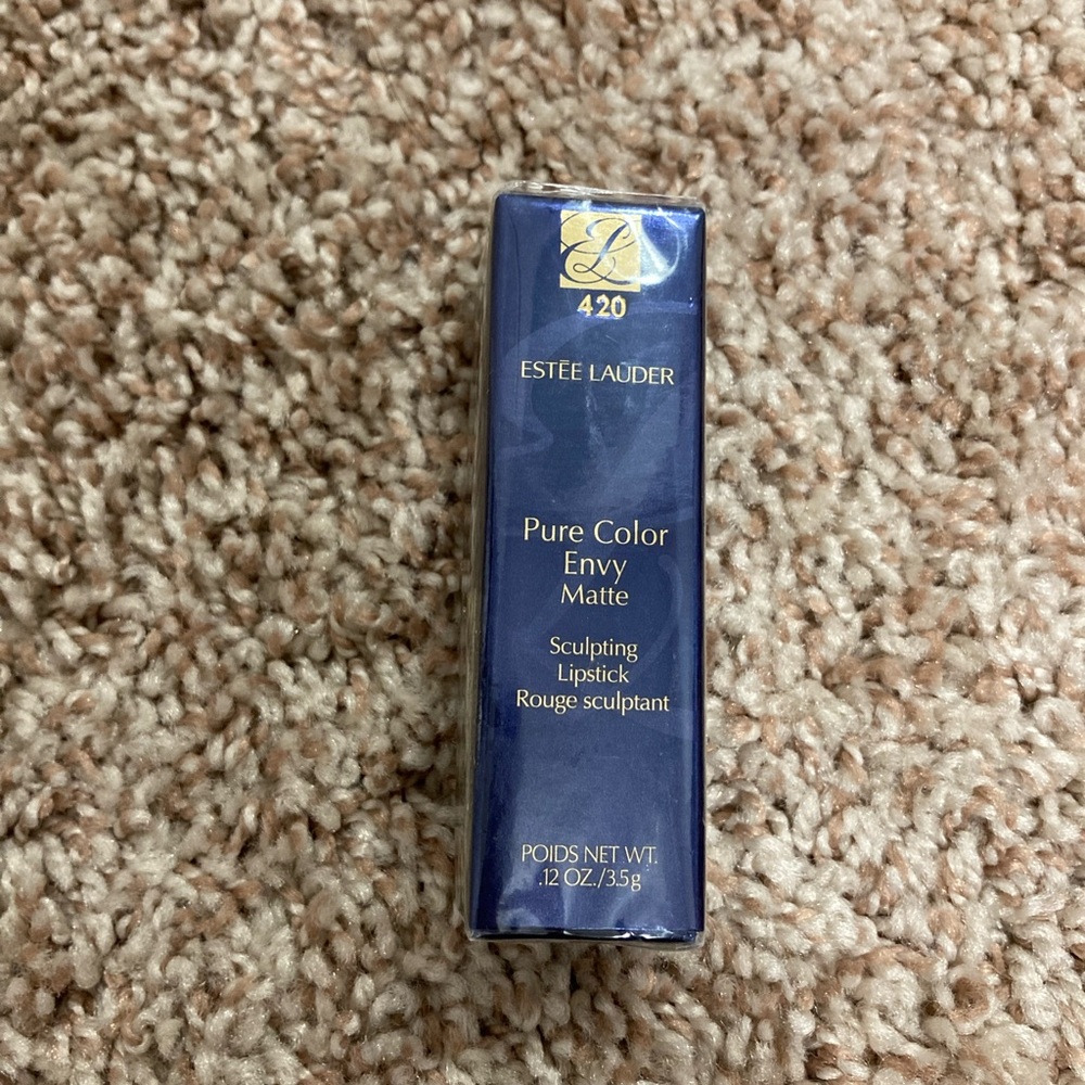 New Estée Lauder 420 Rebellious Rose - Pure color Envy Sculpting lipstick